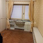 Rent 5 bedroom apartment of 190 m² in Rome