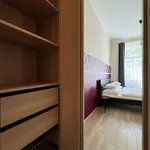 Pronajměte si 3 ložnic/e byt o rozloze 133 m² v Prague