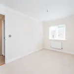 Rent 5 bedroom house in South East England