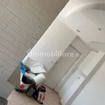 Rent 2 bedroom house of 91 m² in Naples