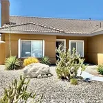 Rent 4 bedroom house of 159 m² in Palm Springs