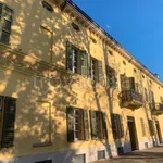 Rent 5 bedroom apartment of 350 m² in Parma