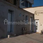 Affitto 2 camera appartamento di 45 m² in Naples