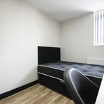 Rent 8 bedroom house in Wales