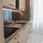 3-room flat via Abeti, Melegnano