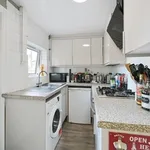 Rent 4 bedroom house in Preston