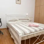 Rent 4 bedroom apartment in Piraeus