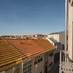 Rent 1 bedroom apartment of 62 m² in Vila Nova de Gaia