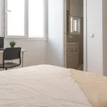 Rent a room of 70 m² in madrid