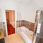 Rent 4 bedroom apartment of 141 m² in Rome