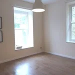 Rent 2 bedroom flat in Wales