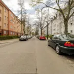 Rent 1 bedroom apartment of 100 m² in Berlin