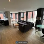 Rent 3 bedroom flat in North West England