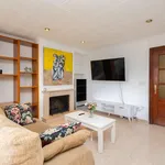 Rent 3 bedroom house of 194 m² in Valencia