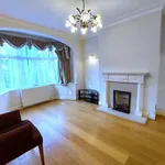 Rent 4 bedroom flat of 135 m² in London