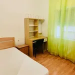 Rent a room in granada