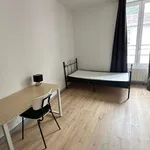 Appartement de 74 m² avec 4 chambre(s) en location à Poitiers