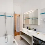 Louez une chambre de 166 m² à Paris