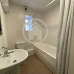 Rent 1 bedroom flat in Swansea