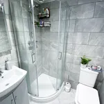 Rent 1 bedroom flat in Hull