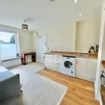 Rent 1 bedroom flat in Newmarket