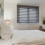 Rent 1 bedroom apartment of 56 m² in Dusseldorf