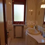 Rent 5 bedroom apartment of 150 m² in Locri