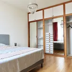 Huur 4 slaapkamer appartement van 137 m² in Den Haag