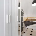 Rent a room of 140 m² in barcelona