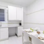 Rent 5 bedroom apartment in Barcelona