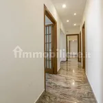 Rent 4 bedroom apartment of 140 m² in Rome