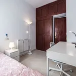 Rent a room of 85 m² in valencia