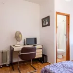 Rent a room in lisbon