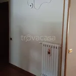 Rent 3 bedroom apartment of 130 m² in Pietrastornina