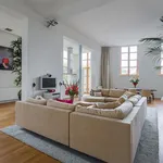 Huur 3 slaapkamer appartement van 150 m² in Amsterdam