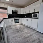 Rent 6 bedroom apartment in Yorkshire And The Humber