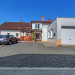 Pronajměte si 3 ložnic/e byt o rozloze 160 m² v Hořice