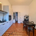 Rent 3 bedroom apartment of 107 m² in Milano