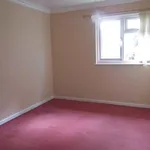 Rent 3 bedroom flat in West Midlands