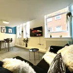 Rent 5 bedroom flat in Leicester