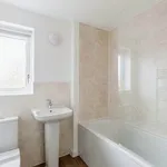 Rent 3 bedroom house in East Midlands