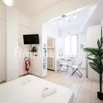 Rent 1 bedroom apartment of 27 m² in Florence