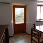 Affitto 2 camera casa di 55 m² in Oliveto Lario