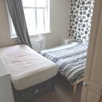 Rent 4 bedroom house in Cardiff