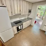 Rent 6 bedroom apartment in Madrid