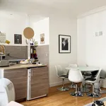 Appartement de 390 m² avec 1 chambre(s) en location à Paris