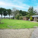 Detached bungalow to rent in Kennel Loke, Gorleston, Great Yarmouth NR31