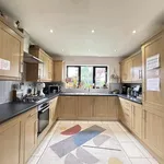 Rent 4 bedroom house in Wakefield