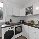 Rent 2 bedroom apartment of 861 m² in Berlin