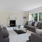 Rent 5 bedroom house in South East England